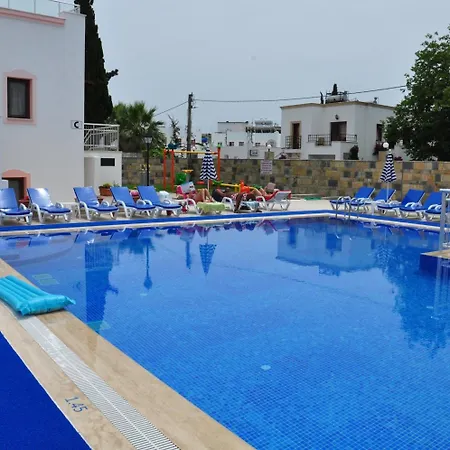 Water Garden Apartahotel Gümbet