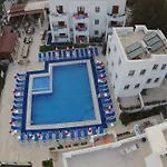 Water Garden Aparthotel