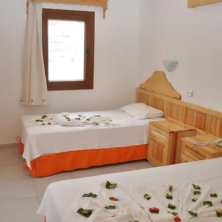 Water Garden Hotel apartamentowy 3*