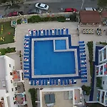 Aparthotel Water Garden