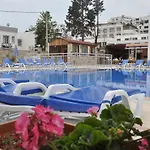 Water Garden Aparthotel 3*